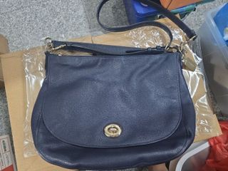 (Category: ) located in . Submitted by shopsprees (Listing ID 1461070553, Image 1). Description: .