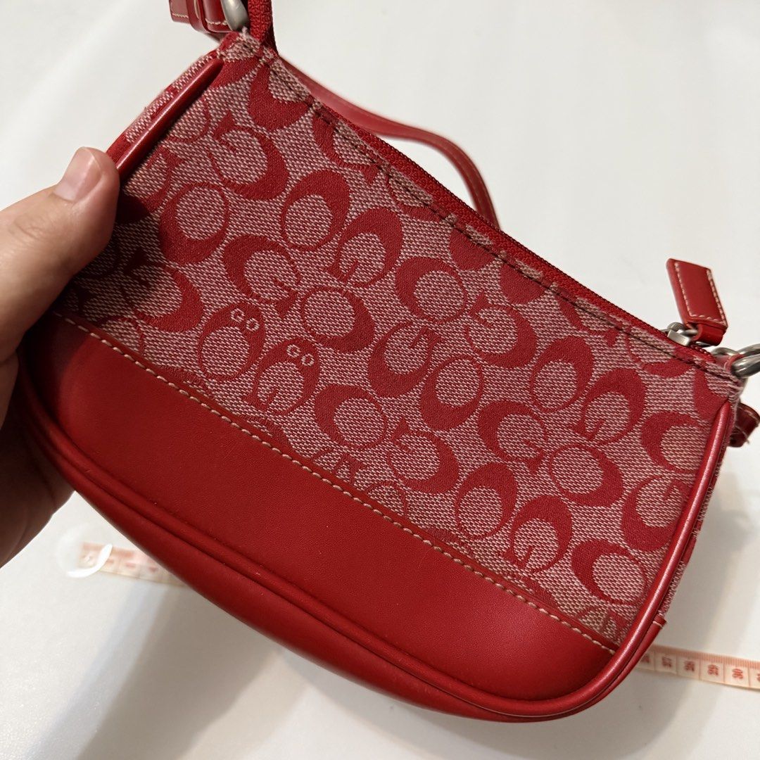 Guess mini red bag, vintage- Rare (Category: Luxury Bags & Wallets) located in Angeles City. Submitted by a.k.onlineshopp (Listing ID 1461224276, Image 1). Description: Red mini bag .