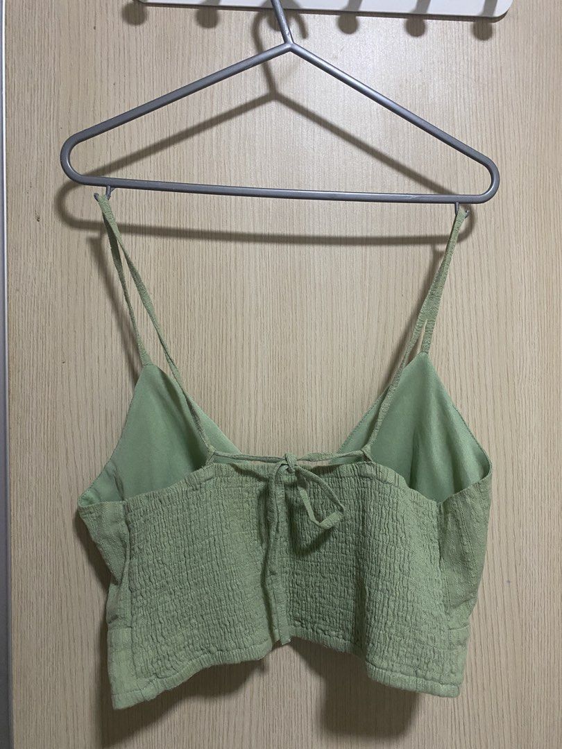 Coco Cabana Sleeveless Top (Category: Sleeveless) located in Manila. Submitted by isapreloved. (Listing ID 1461243680, Image 2). Description: ✨Knitted Vest Top✨ Price: ₱119 Description: - Tied Back Flaws: None Payment Methods: Gcash or GoTyme Delivery Options (shoulder by buyer): - Grab - Lalamove PRELOVED ITEMS✨ WITHIN METRO MANILA. NO CANCELLATIONS!.
