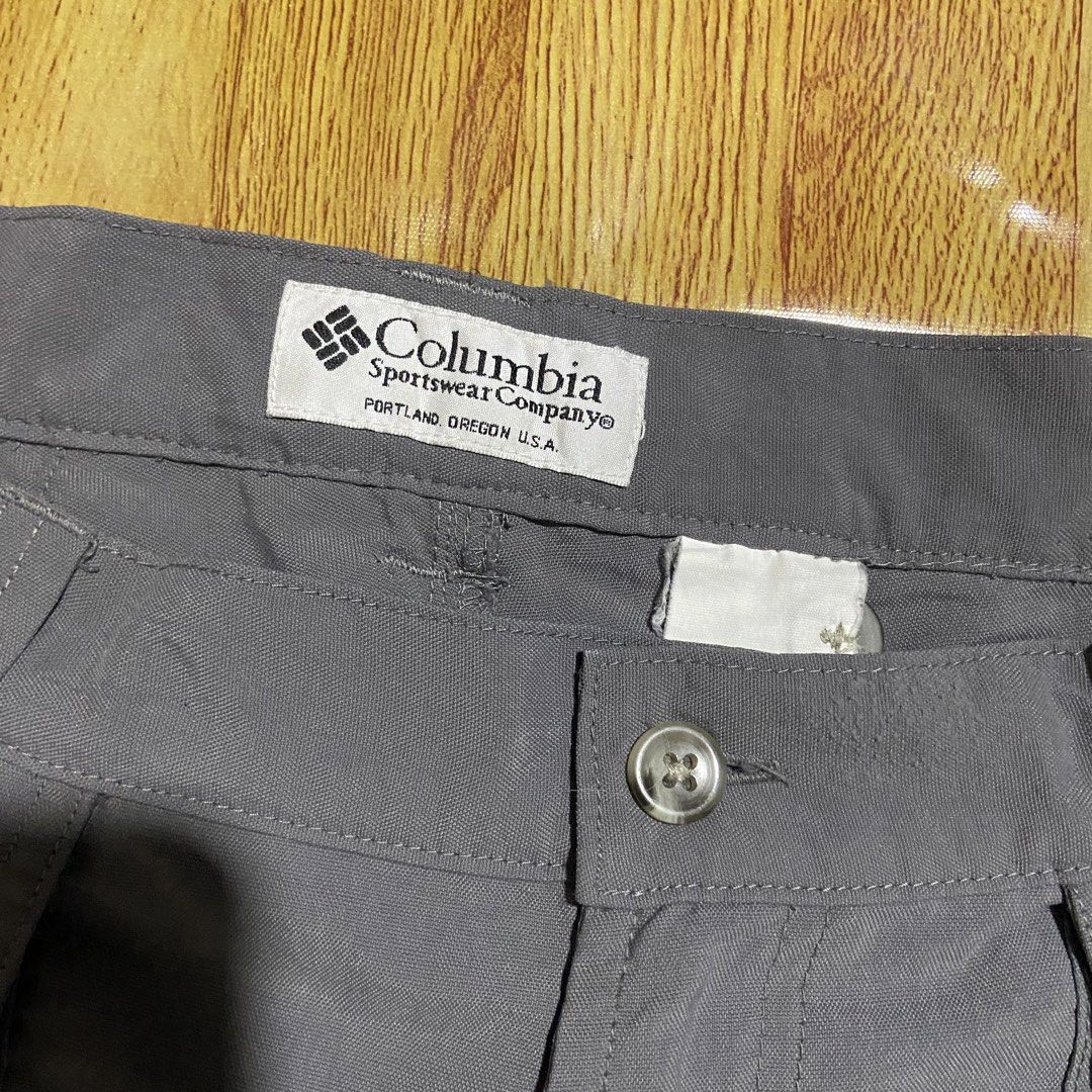 Columbia Convertible Pants (Category: Activewear) located in Dasmarinas. Submitted by thrift2gems (Listing ID 1461251190, Image 3). Description: Columbia Convertible Pants✨ -WIDTH: 36 -LENGTH: 40 -COLOR RATE: 9.5/10 -CONDITION: 9.5/10 -ISSUE: NONE.