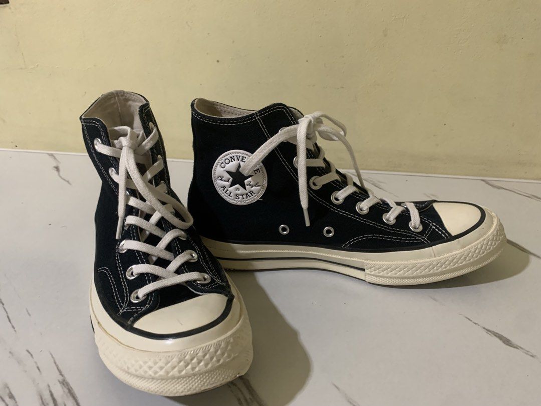 Converse Hi-cut (Category: Casual Shoes) located in Manila. Submitted by xadu07 (Listing ID 1461267837, Image 2). Description: 6 mens 8 women, 24.5cm pwede pang harabas Rfs: Declutter Shipping via lalamove Lp na po.