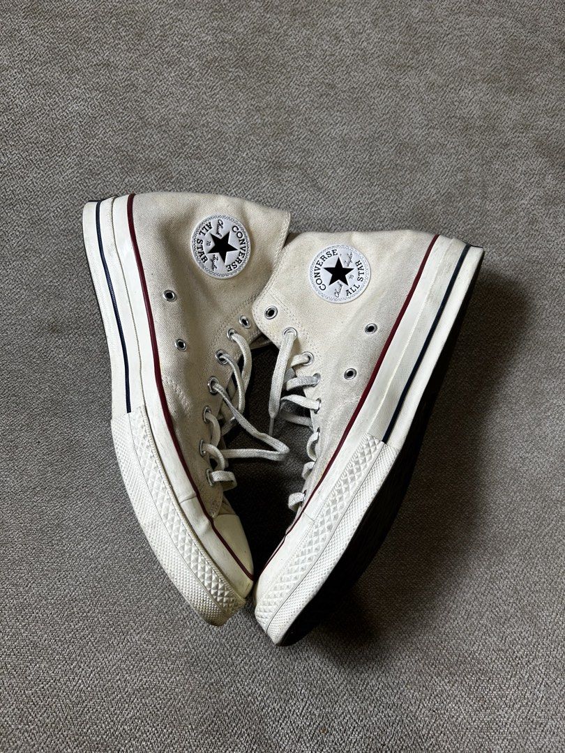 Converse Shoes (Category: Casual Shoes) located in Aurora. Submitted by purethrift07 (Listing ID 1461283908, Image 1). Description: Maganda Size 10.5 Dm me Solid na solid .