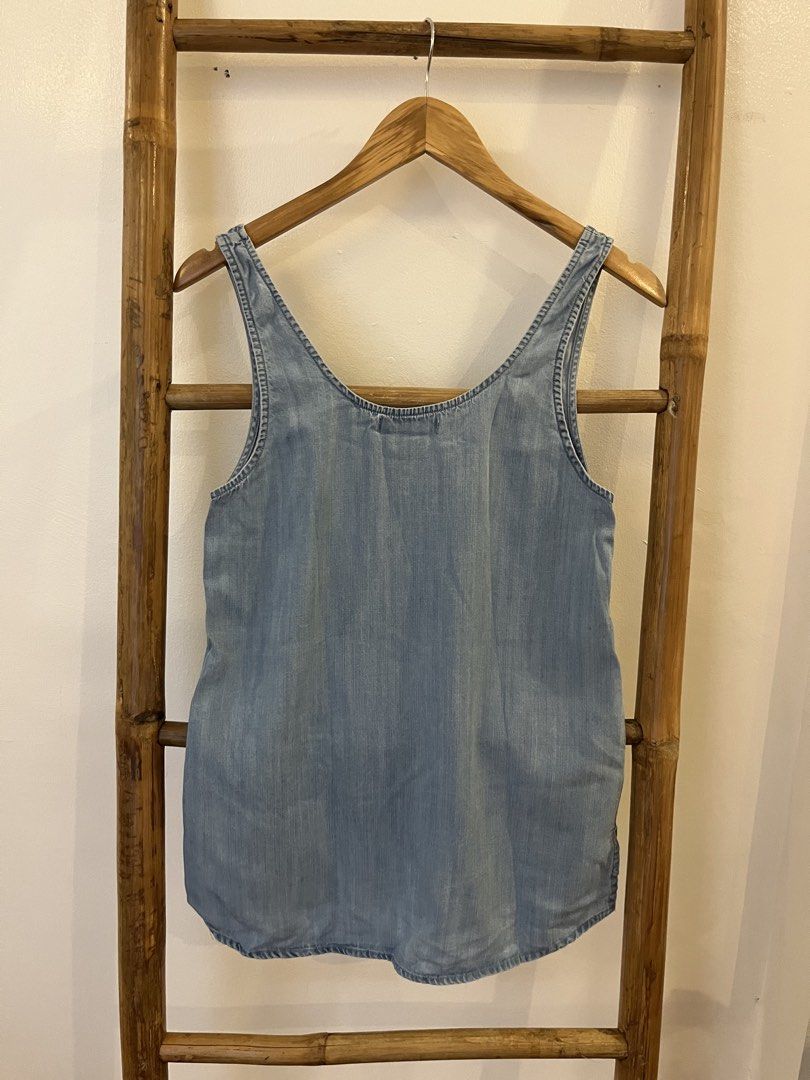 Cotton on denim (Category: Sleeveless) located in Rizal. Submitted by jn_mdl (Listing ID 1461222487, Image 2). Description: Can fit up to small.