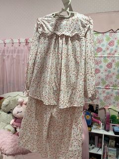 (Category: ) located in . Submitted by cottoncandyna (Listing ID 1461306899, Image 1). Description: .