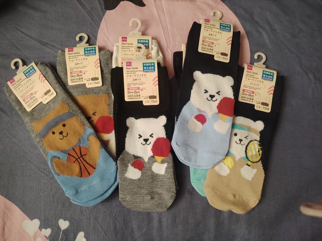 Daiso Socks (Category: Socks) located in Mandaluyong City. Submitted by twovv (Listing ID 1461217536, Image 2). Description: Brandnew cotton..