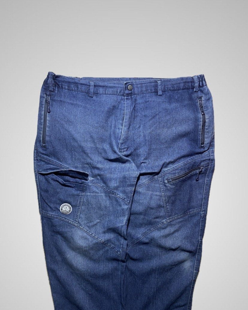 Blue Wash Baggy Pants (Category: Jeans) located in Nasipit. Submitted by yopey (Listing ID 1461297690, Image 2). Description: Dark Blue Wash Multi Pocket Cargo Baggy Jeans Pants Size: 38 Rise: 13 Thigh: 14 Leg Openning: 9.5 Price: 250.