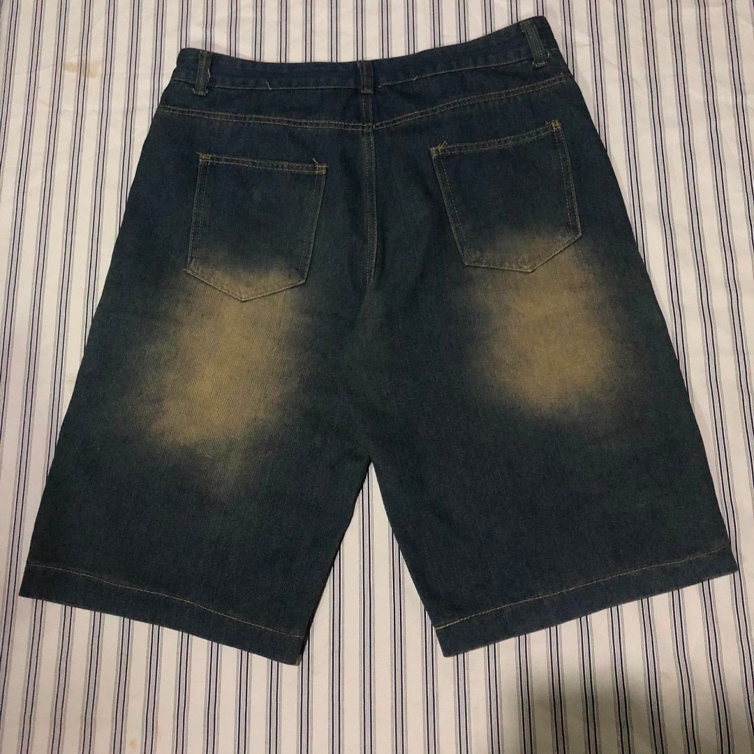Dark wash denim jorts Double knee (Category: Shorts) located in Aparri. Submitted by lloyd.thrft (Listing ID 1461246842, Image 2). Description: issue: stain and loose stitch W 36 x L 24.5 HEM 11.5.