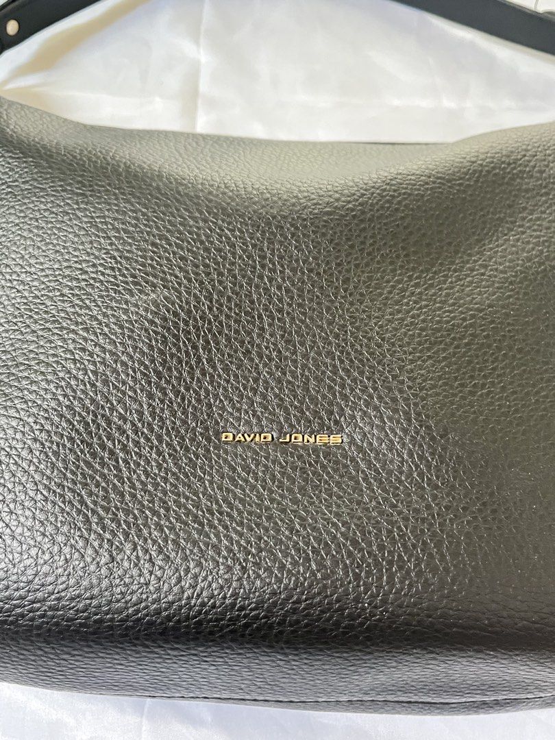 David Jones Hobo Bag (Category: Luxury Bags & Wallets) located in San Fernando. Submitted by lexuexs (Listing ID 1461170585, Image 2). Description: 💌 no issue 💌 bought this on orange app 💌 lightly used (my school bag) ❕non negotiable (buyer will shouder the sf) ❕can do vc for viewing of the product ❕do not dm if unsure — let's not waste each other's time ;) .