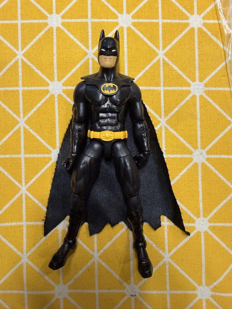 DC Comics 1989 Batman Action Figure Mattel 2018 (Category: Figurines & Statues) located in Manila. Submitted by rmemz.mnl (Listing ID 1461244705, Image 1). Description: Mattel Batman Action Figure - Year: 2018 - Classic black suit with yellow utility belt - Loose - WYSIWYG - Negotiable - Shipping c/o Buyer via Lalamove - Payment via BPI/Tonik/GoTyme.