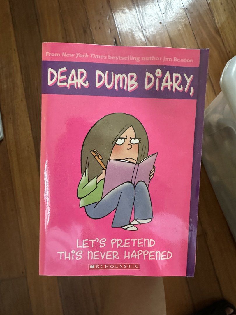Dear Dumb Diary Set of 6 (Category: Children's Books) located in Manila. Submitted by declutteringlot (Listing ID 1461214818, Image 2). Description: .