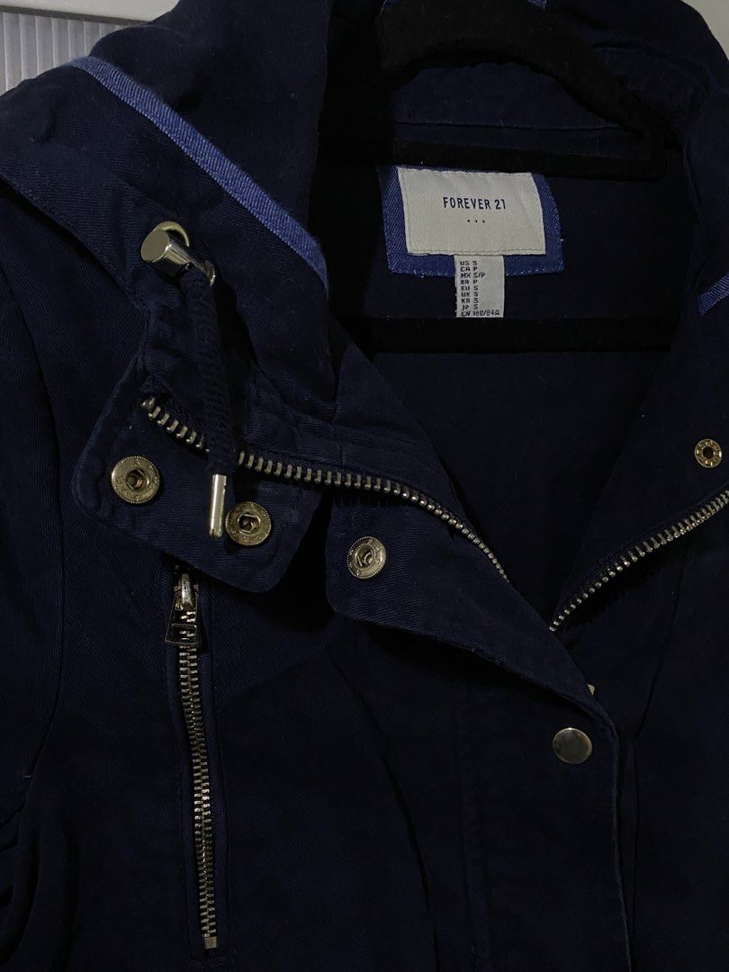 Denim Parka (F21 small) like zara mango (Category: Coats, Jackets and Outerwear) located in Binan City. Submitted by lagunacloset (Listing ID 1461229063, Image 3). Description: Forever 21 Denim Parka Good condition/ barely used Lalamove/ j&t from Binan laguna.