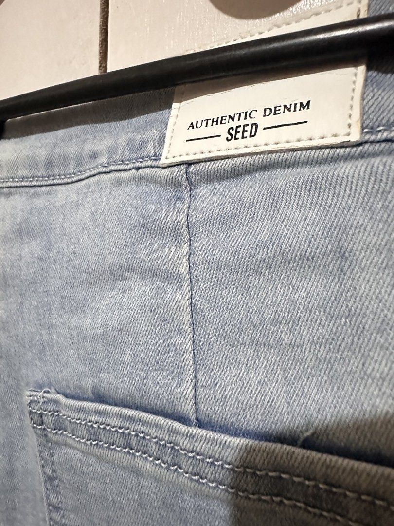 Denim shorts (Category: Shorts) located in Tandag. Submitted by kawaiispreloved (Listing ID 1461254803, Image 3). Description: Small to semi medium Stretchable 26 waistline Good as brand new .