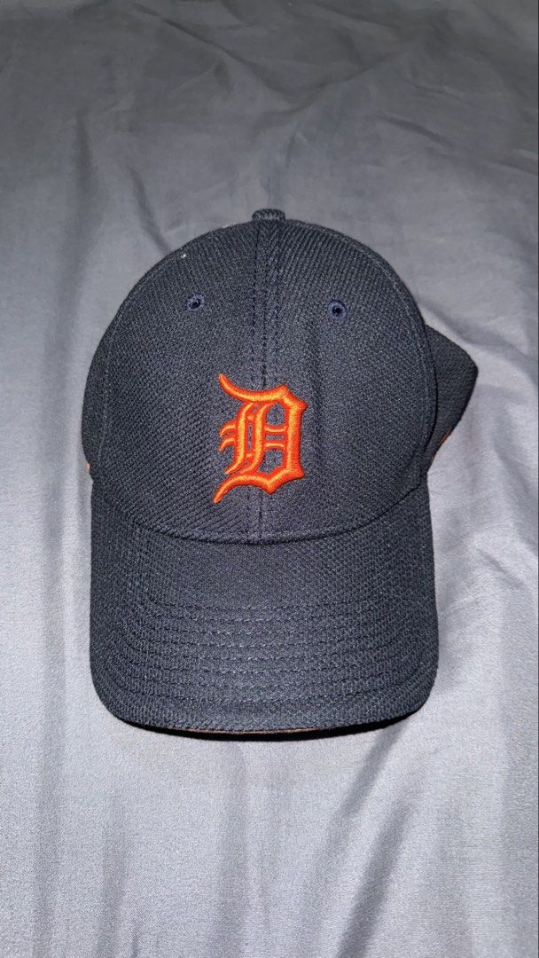 Detriot tiger hat (Category: Caps & Hats) located in Manila. Submitted by nobleangel (Listing ID 1461160636, Image 1). Description: Bought it from canada Pm for more details .