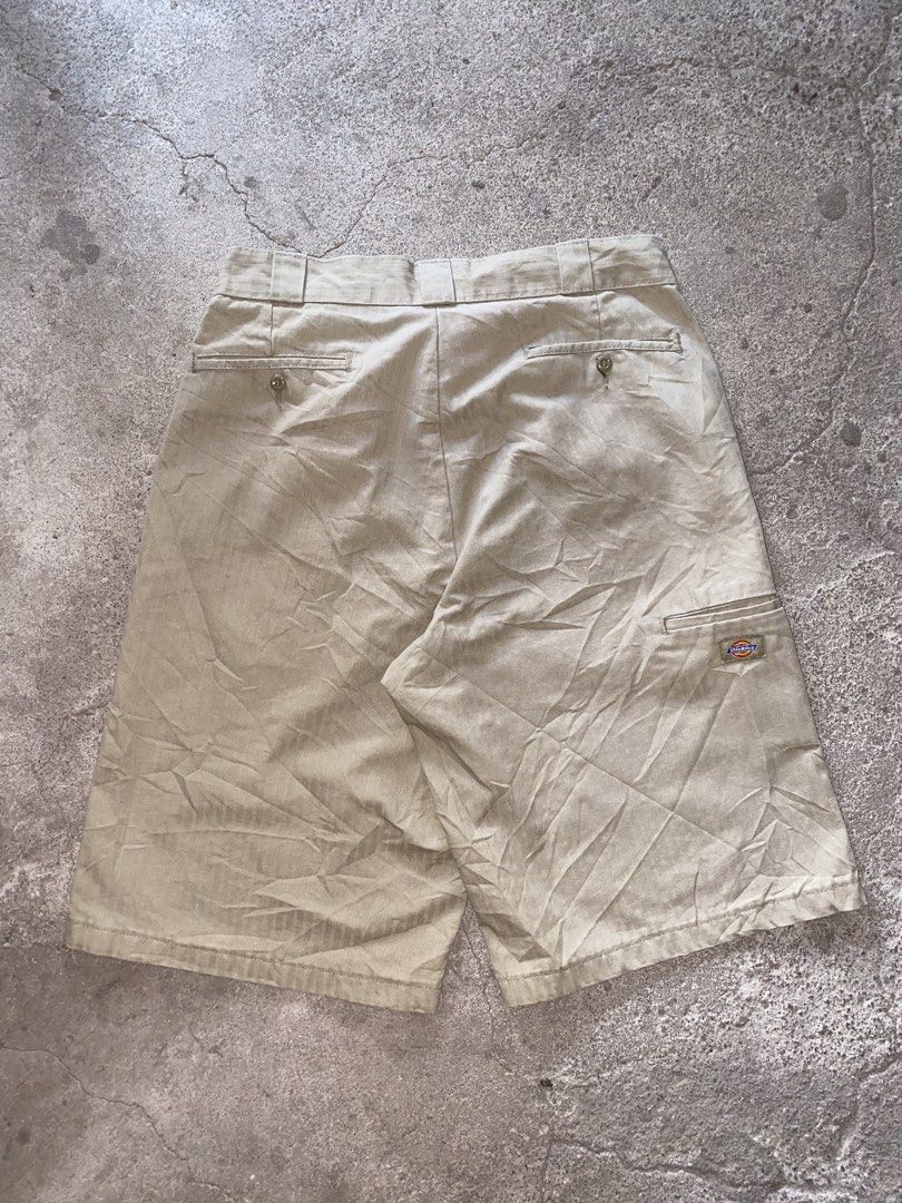 DICKIES DOUBLE PATCH KHAKI (Category: Chinos) located in Bantayan. Submitted by resuscitate.ph (Listing ID 1461190023, Image 3). Description: DICKIES DOUBLE PATCH KHAKI SIZE 34 ON TAG ISSUE: scratches and hiwa (repairable).