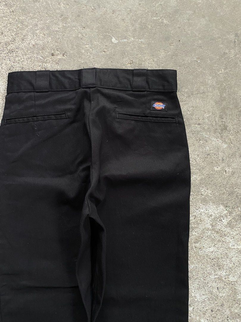 Dickies Single Patch Pants (Category: Chinos) located in Rizal. Submitted by various.stuff (Listing ID 1461245294, Image 3). Description: Item: Dickies Single Patch Pants Dimes: 30 x 39 Condition: Excellent Color rate: 9.8/10 Issue: none .