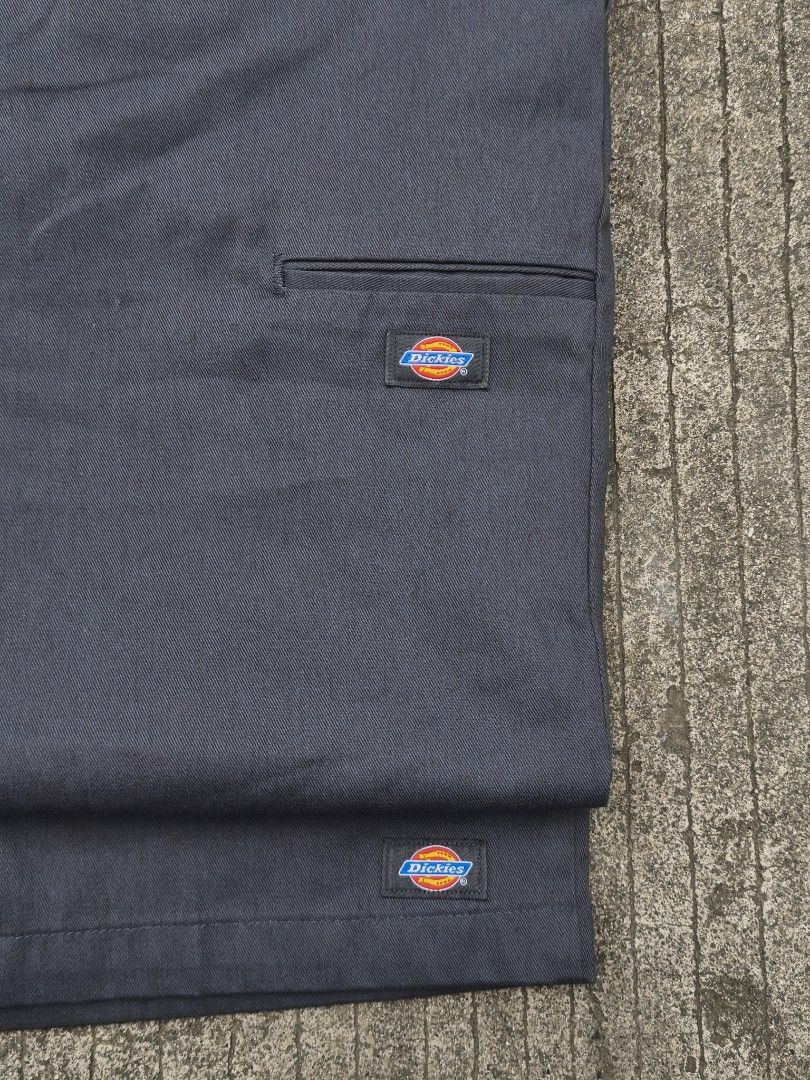 Dickies Work Shorts charcoal Grey (Category: Shorts) located in Manila. Submitted by zolid_finds (Listing ID 1461152547, Image 3). Description: - Classic Dickies work shorts - Dark grey color - Durable fabric, built to last - Iconic Dickies logo patch - Multiple pockets for practicality - Great for everyday wear or work.