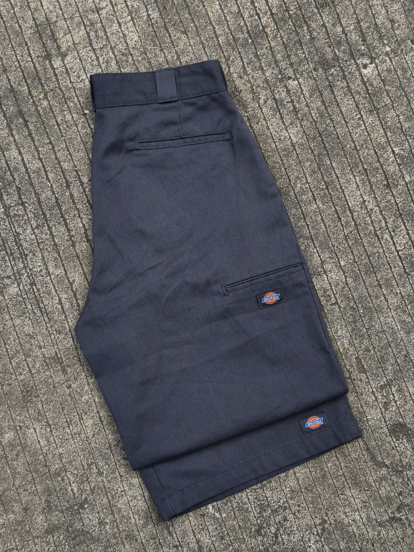 Dickies Work Shorts charcoal Grey (Category: Shorts) located in Manila. Submitted by zolid_finds (Listing ID 1461152547, Image 1). Description: - Classic Dickies work shorts - Dark grey color - Durable fabric, built to last - Iconic Dickies logo patch - Multiple pockets for practicality - Great for everyday wear or work.