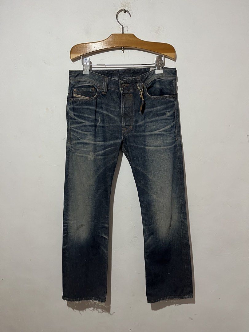 Diesel industry Denim Jeans (Category: Jeans) located in Santa Rosa. Submitted by jhongilber04420 (Listing ID 1461247393, Image 3). Description: Diesel industry Denim Jeans 32w 38L 8ol Excellent condi Need wash Sign of usage 850 +sf.