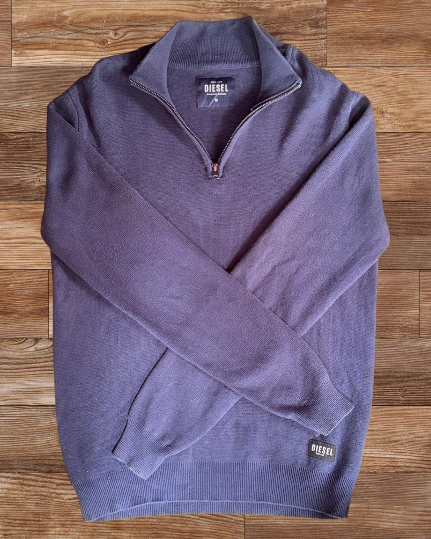 Diesel quarter-zip knit sweater (Category: Tshirts & Polo Shirts ) located in Palayan City. Submitted by ms.el.apparel (Listing ID 1461159663, Image 1). Description: .