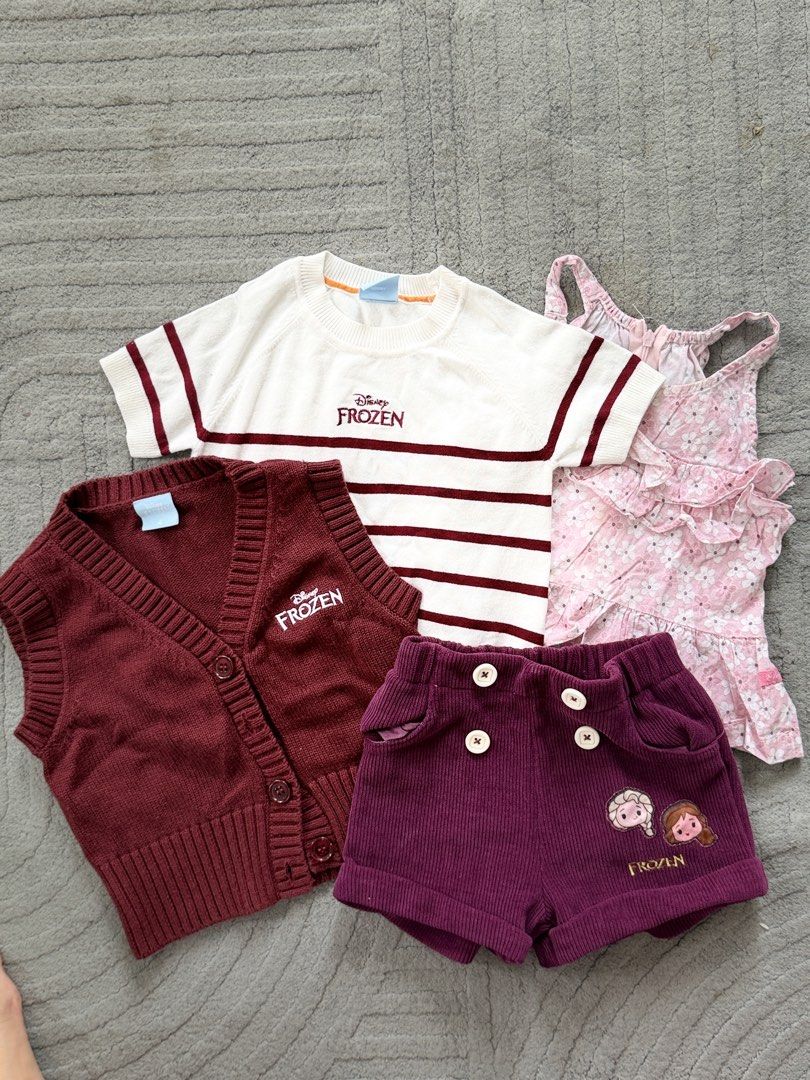 Disney Girls Outfit Bundle Set (Category: Babies & Kids Fashion) located in Cabuyao City. Submitted by 11two_one (Listing ID 1461183817, Image 1). Description: Disney outfit Set fits 2-4 year old Pink sleeveless - Peppermint Like new. .