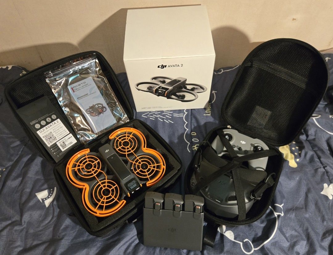 Dji Avata 2 FPV 套裝大餐 (有新照) （分類：航拍）位於 Hong Kong。 由 dshrg12_88 提交（商品編號 1461294572，圖片 1）。簡介： 99%新小玩，個人覺得手感一般 3電, N3 Goggles/眼鏡, RC3 Controller 加一堆accessories有盒有原裝盒，所見所得。