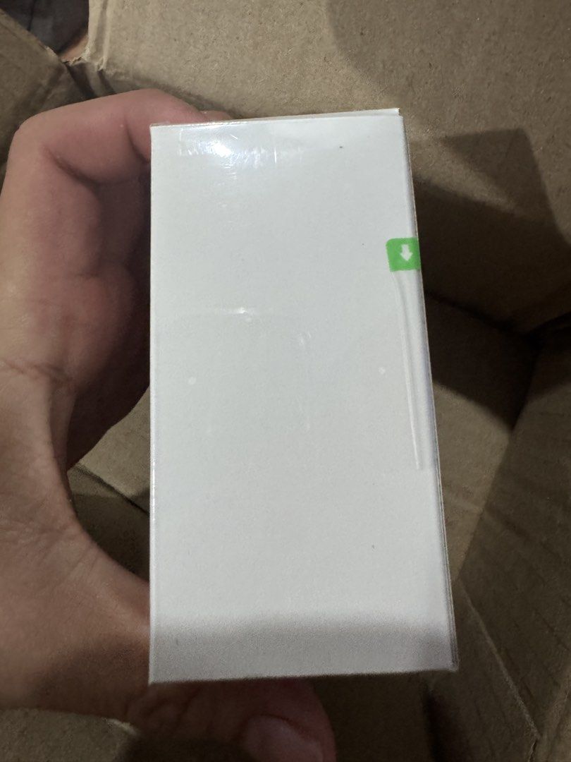 DJI Osmo Pocket 3 Gimbal Camera (Category: Cameras) located in Caloocan City. Submitted by shopmainland (Listing ID 1461152866, Image 3). Description: - DJI Osmo Pocket 3 - Brandnew Sealed Rfs: Doble yung nabili hindi na marefund/marerurn Selling in rush price wala nang tawad. Pickup meetup or delivery.