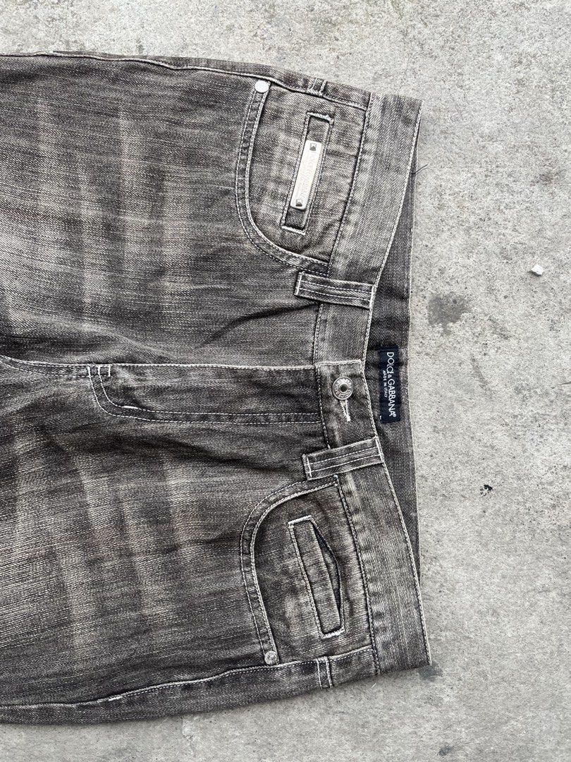 DOLCE & GABBANA (Category: Jeans) located in Gapan. Submitted by jamminandcrackin (Listing ID 1461243389, Image 3). Description: - Authentic Dolce & Gabbana grey wash denim jeans - Classic straight leg fit - D&G logo on back pocket - Metal plate detail on front coin pocket - Made in Italy - Timeless wardrobe essential.