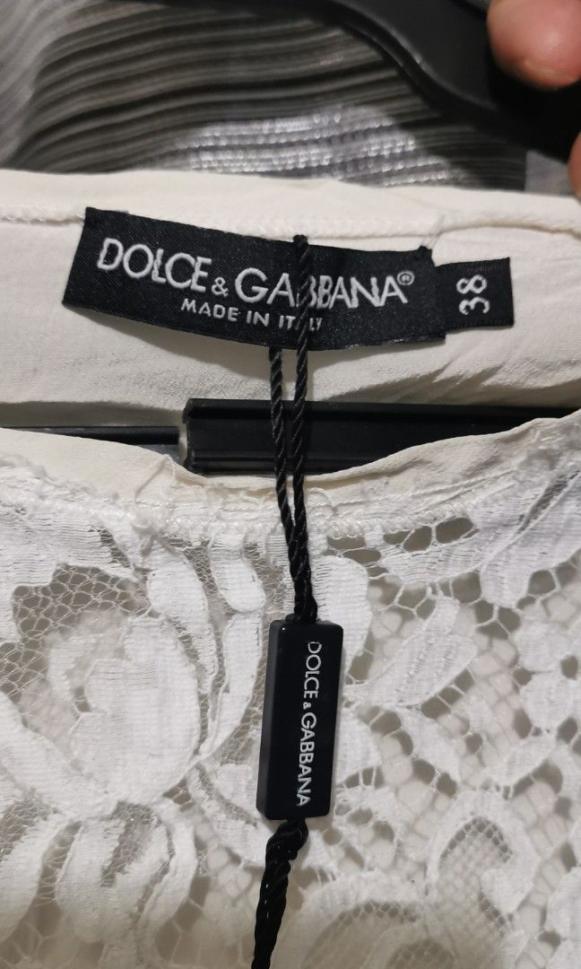 Dolce and Gabbana blouse (Category: Blouses) located in San Jose. Submitted by thrift_ni_sir (Listing ID 1461239503, Image 1). Description: Excellent condition MOD j&t Add shipping fee MOP gcash.