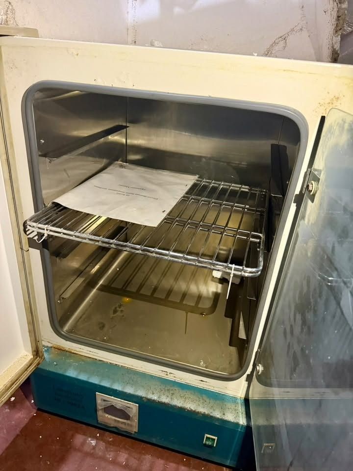 DRAWELL IB Series Laboratory Incubator (Category: Textbooks) located in Digos. Submitted by medfindsdvo (Listing ID 1461270987, Image 3). Description: stored/unused electro-thermal stable temperature incubator comes with operation manual + rack 1 unit available 📍 davao city price is negotiable, just send an offer :) meet up within davao city or delivery can be arranged message me for more pics/details. can also show the unit through video call b