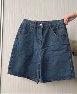 (Category: ) located in . Submitted by mariakelouise (Listing ID 1461267679, Image 1). Description: .