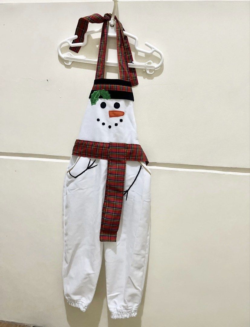 EA EVerAfter Snowman White Jumpsuit S3 (Category: Babies & Kids Fashion) located in Malolos. Submitted by theroyalrunwayph (Listing ID 1461309293, Image 2). Description: EverAfter Snowman jumpsuit in S3. Comes with belt. Worn once. Perfect for Christmas or winter travels, photoshoots and parties..