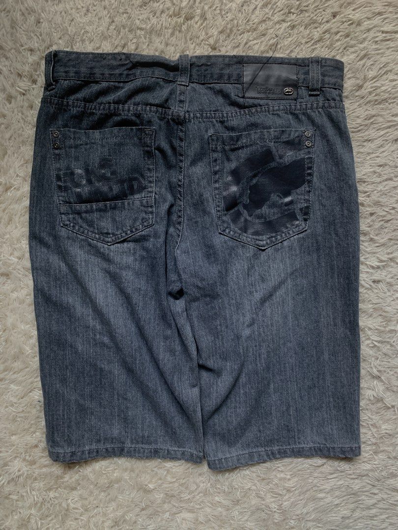 Ecko Unlimited Denim Shorts Size 36 (Category: Shorts) located in General Santos City (Dadiangas). Submitted by thrifty_gsc (Listing ID 1461140730, Image 1). Description: - Ecko Unlimited denim shorts - Dark wash - Size 36 - Classic Ecko rhino logo on back pockets - Button and zip fly - Ideal for casual wear.