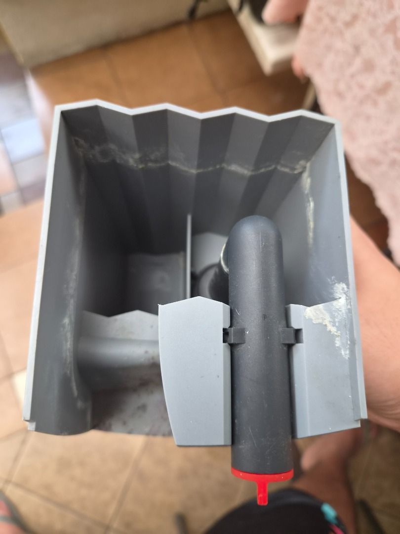 Eheim liberty 75 (Category: Homes & Other Pet Accessories) located in Manila. Submitted by fastdeer.46aad0 (Listing ID 1461203589, Image 1). Description: Used eheim liberty 75 No box No filter cartridge DIY nalang mechanical + biological filtration Meet up/delivery: Marikina Ortigas.