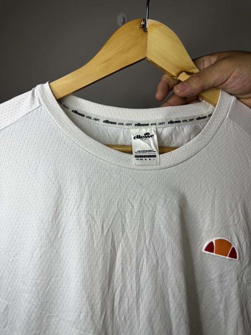 ELLESSE SPORT (Category: Tshirts & Polo Shirts ) located in Molave. Submitted by thriftmate13 (Listing ID 1461128763, Image 2). Description: .