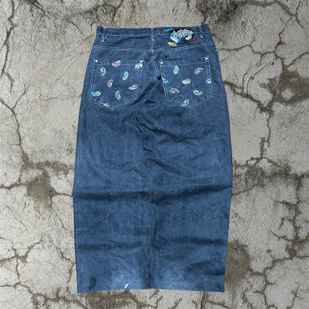 evisu miniature shoe (Category: Jeans) located in Manila. Submitted by knowstalgic1119 (Listing ID 1461133401, Image 1). Description: .