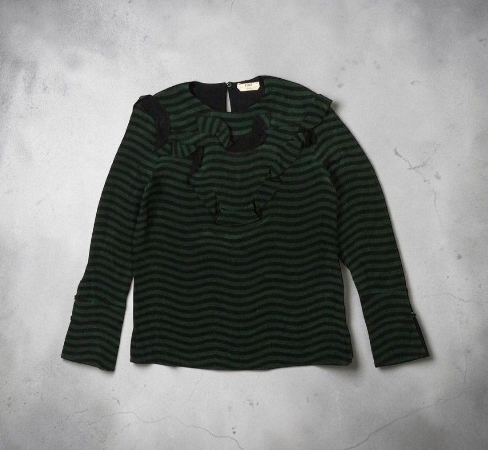 FENDI CRUMFOLD STRIPE LONGSLEEVE BLOUSE (Category: Blouses) located in Manila. Submitted by kinstugi.pieces (Listing ID 1461305938, Image 1). Description: Sizes: Medium Women's (36) Dimes: 18.5 inches, Width 16 inches, Shoulder 24 inches, Sleeve Length 25.5 inches, Length 20 inches, Hem Materials: Silk 100% Origin: Italy Authentic/Legit Color Rate: 9.5-10 Condition: 9.5-10 Presentable to Use Add Shipping fee.