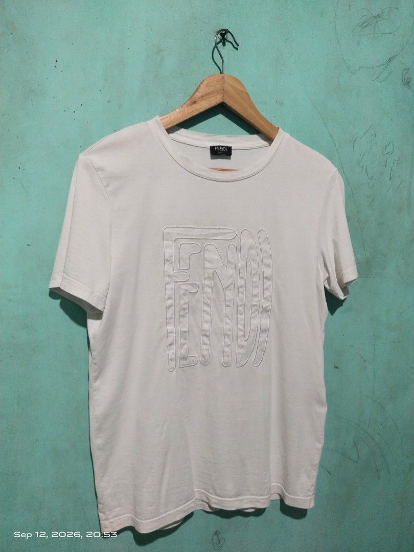 FENDI MILANO WHITE TEE (Category: Shirts) located in Iloilo. Submitted by selectionthriftsilo (Listing ID 1460639416, Image 2). Description: DIMENSIONS: 20X26 CR/COND: 9. 5/10 or better EXCELLENT CONDITION ISSUE: ❌❌❌ PLS NOTE: ALL ITEMS ARE THRIFTED SOME OF THEM NEEDS WASH PLS MANAGE YOUR EXPECTATIONS COLOR MAY VARY DUE TO LIGHTING WHEN CAPTURED ON CAM. MODE OF PAYMENT: GCASH/GOTYME NO COD!! ILOILO CITY LOCATION.