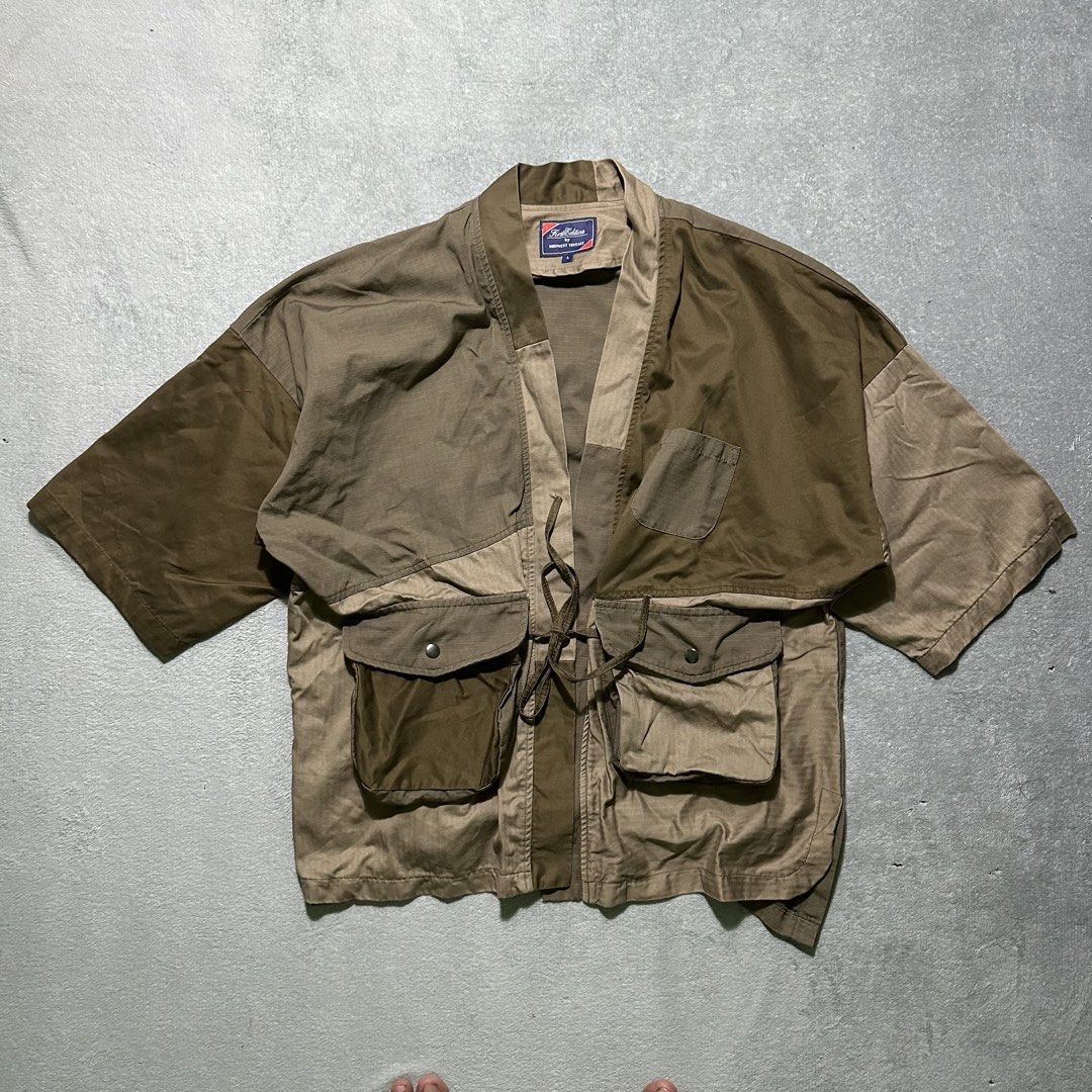 First Edition by Midwest Vintage Patchwork Kimono Jacket L (Category: Coats, Jackets and Outerwear) located in Bayombong. Submitted by rochelle_archive_garments (Listing ID 1461323096, Image 1). Description: - Cool patchwork jacket from First Edition by Midwest Vintage. - Features earthy tones, perfect for layering. - Includes a tie closure at the front. - Multiple pockets for convenience. - Size L. - Please check photos for detailed condition..