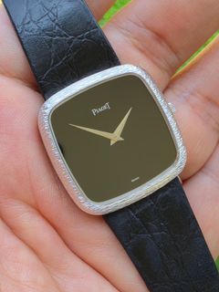 (Category: ) located in . Submitted by kevin.watches (Listing ID 1461233786, Image 1). Description: .