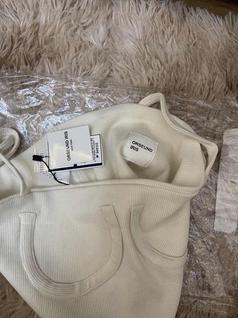 [FOR TAKE ALL] ORSEUND IRIS TUBE TOP (Category: Others Tops) located in Concepcion. Submitted by wowsinigangmix (Listing ID 1461267575, Image 2). Description: ORSEUN IRIS TUBE STRAP TOP COLOR WHITE SIZE MEDIUM STORED BUT NEVER USED WITH TAGS AND PLASTIC MANAGE EXPECTATIONS.