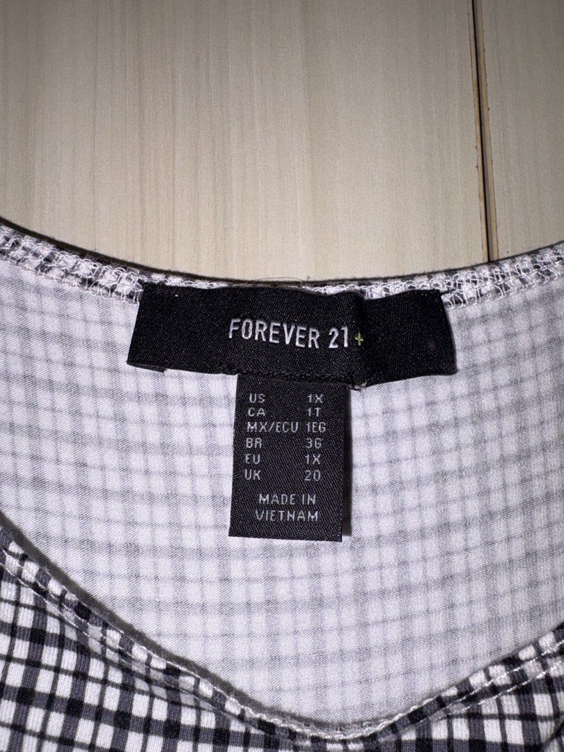 Forever 21 Plaid Romper (plus size) (Category: Rompers) located in Antipolo. Submitted by maiplus (Listing ID 1461282364, Image 2). Description: F21 Size 1X (fits XL-2XL body frame) romper shorts 📍Antipolo City.