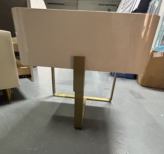 (Category: ) located in . Submitted by lbu007 (Listing ID 1461116760, Image 1). Description: .