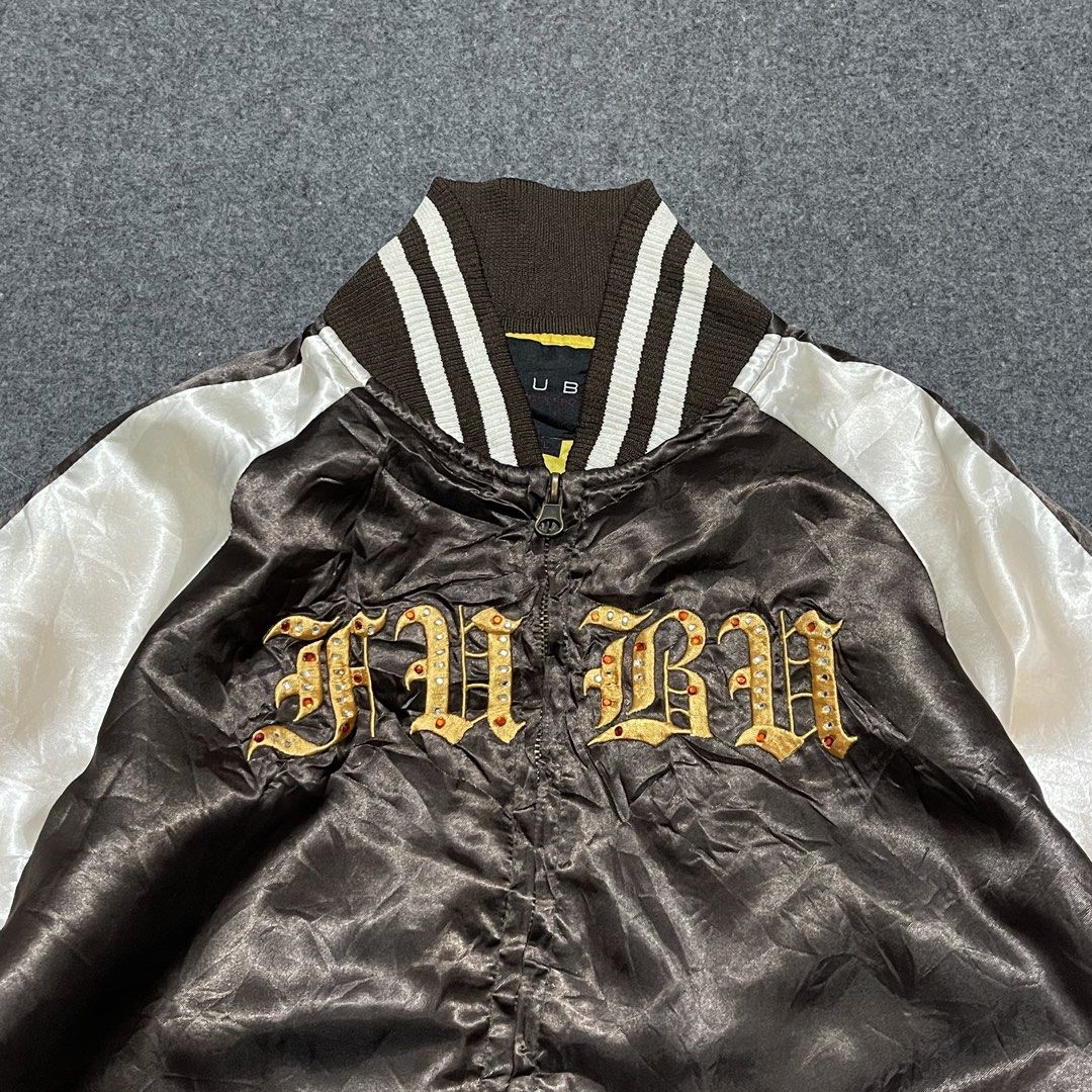 FUBU - Y2k Satin Souvenir Jacket (Large) (Category: Coats, Jackets and Outerwear) located in Pasig City. Submitted by _rosasass_ (Listing ID 1461301060, Image 2). Description: Authntic Size Large women Excellent condition .