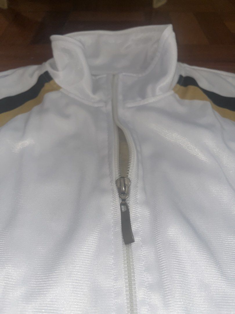 Fukurodani Jacket (Category: Coats, Jackets and Outerwear) located in Manila. Submitted by shoeracs (Listing ID 1461196695, Image 2). Description: BRAND: No Brand SIZE: L CONDITION: Like New, Used once or twice RFS: Decluttering - Bought from 🍊 app LOC: Santa Cruz Manila MOP: GCash MOD: Lalamove, J&T.