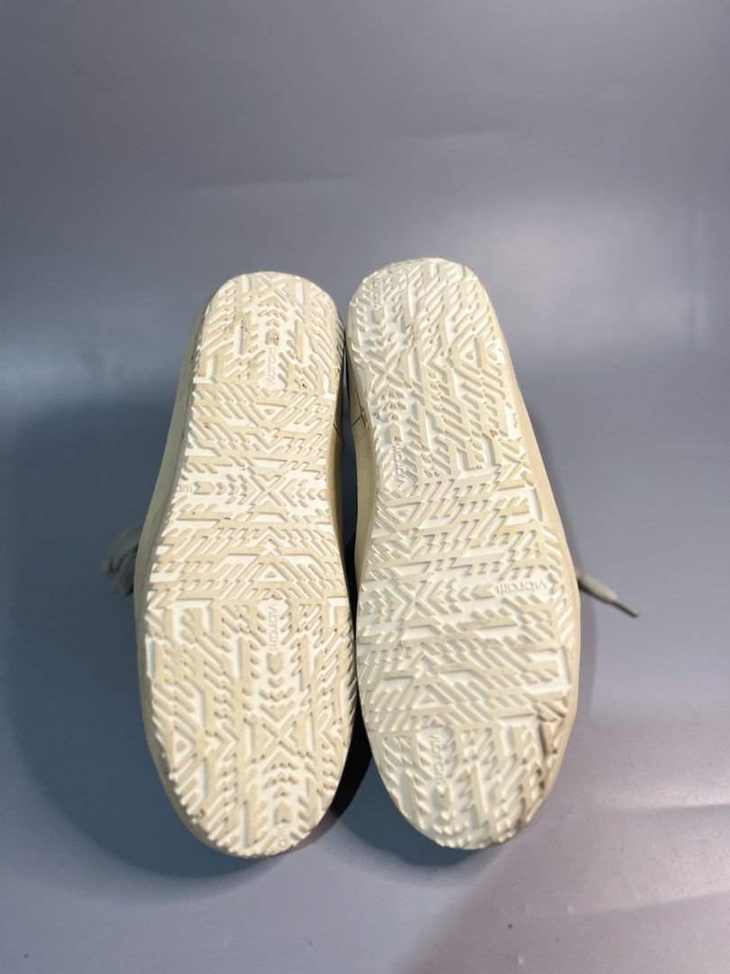 Ggdb (Category: Sneakers) located in Cagayan de Oro. Submitted by david_thrift (Listing ID 1461323901, Image 3). Description: .