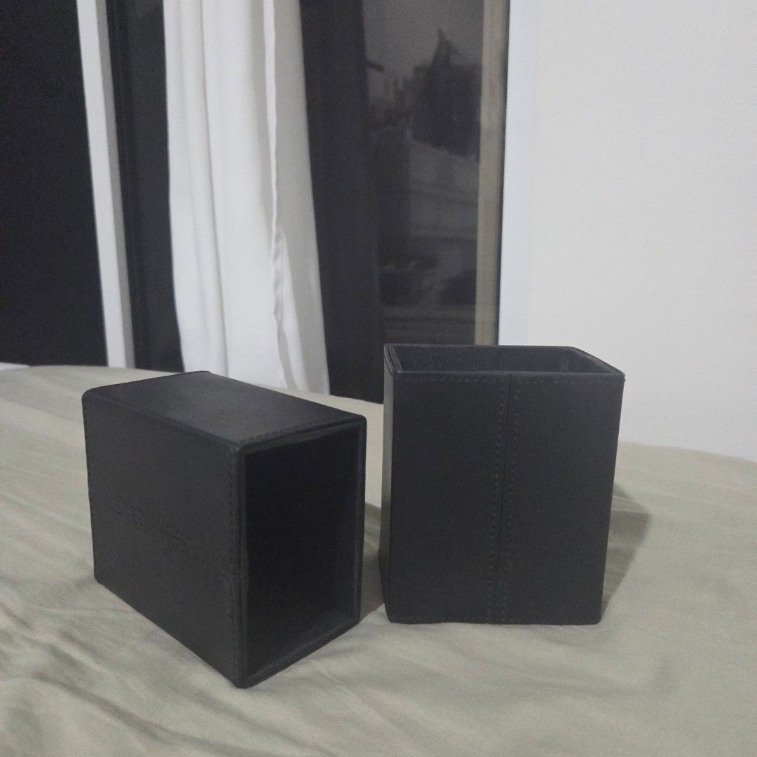 gladking makeup brush magnetic case (Category: Makeup) located in Las Pinas. Submitted by simpleasangel (Listing ID 1461267992, Image 1). Description: ♦️ selling low to free up closet space♦️ ~ shipping via j&t / lalamove only mode of payment: gcash / bdo.
