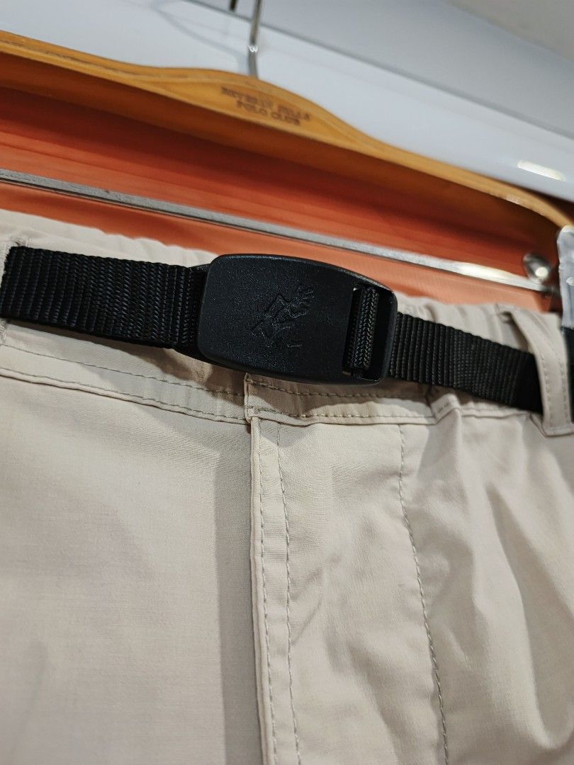 Gramicci Original Freedom Trek Pants (Category: Activewear) located in Cabuyao City. Submitted by dthrifts (Listing ID 1461291739, Image 3). Description: 30-36 W 38.5 L Authentic Brand New Condition.