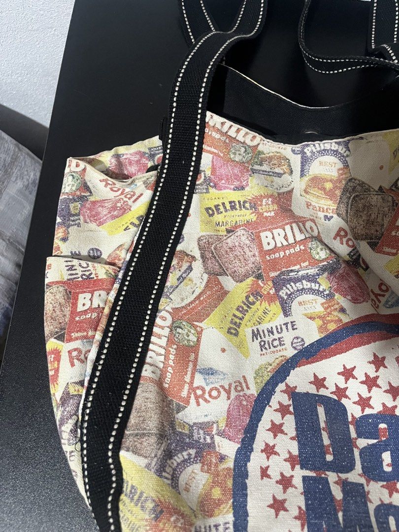 Graphic market tote bag (Category: Tote Bags) located in Tuguegarao City. Submitted by wear.lyunji (Listing ID 1461257051, Image 2). Description: spacious snap button has one compartment.