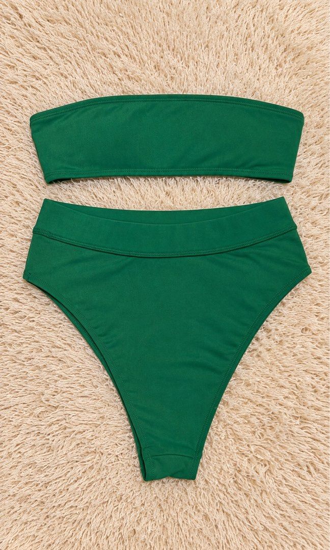 Green Bandeau Bikini (Category: Bikinis & Swimsuits) located in Quezon City. Submitted by dearpretty.ph (Listing ID 1461289779, Image 1). Description: XS-Small size S on tag Hook closure High waisted Camera used: iPhone 15 Pro Max Colors may slightly vary due to lighting.