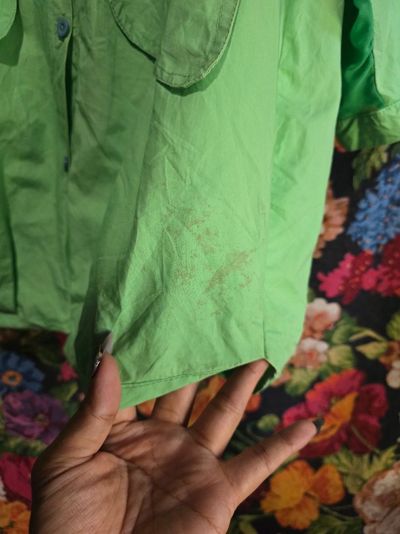 Green Button-Up Shirt with Mesh Panel (Category: Shirts) located in Paranaque City. Submitted by titaartestudio (Listing ID 1461269992, Image 3). Description: - Light green button-up shirt - Mandarin collar - Two chest pockets - Green mesh panel across the back - Green mesh panel on the sleeves - Water-resistant.